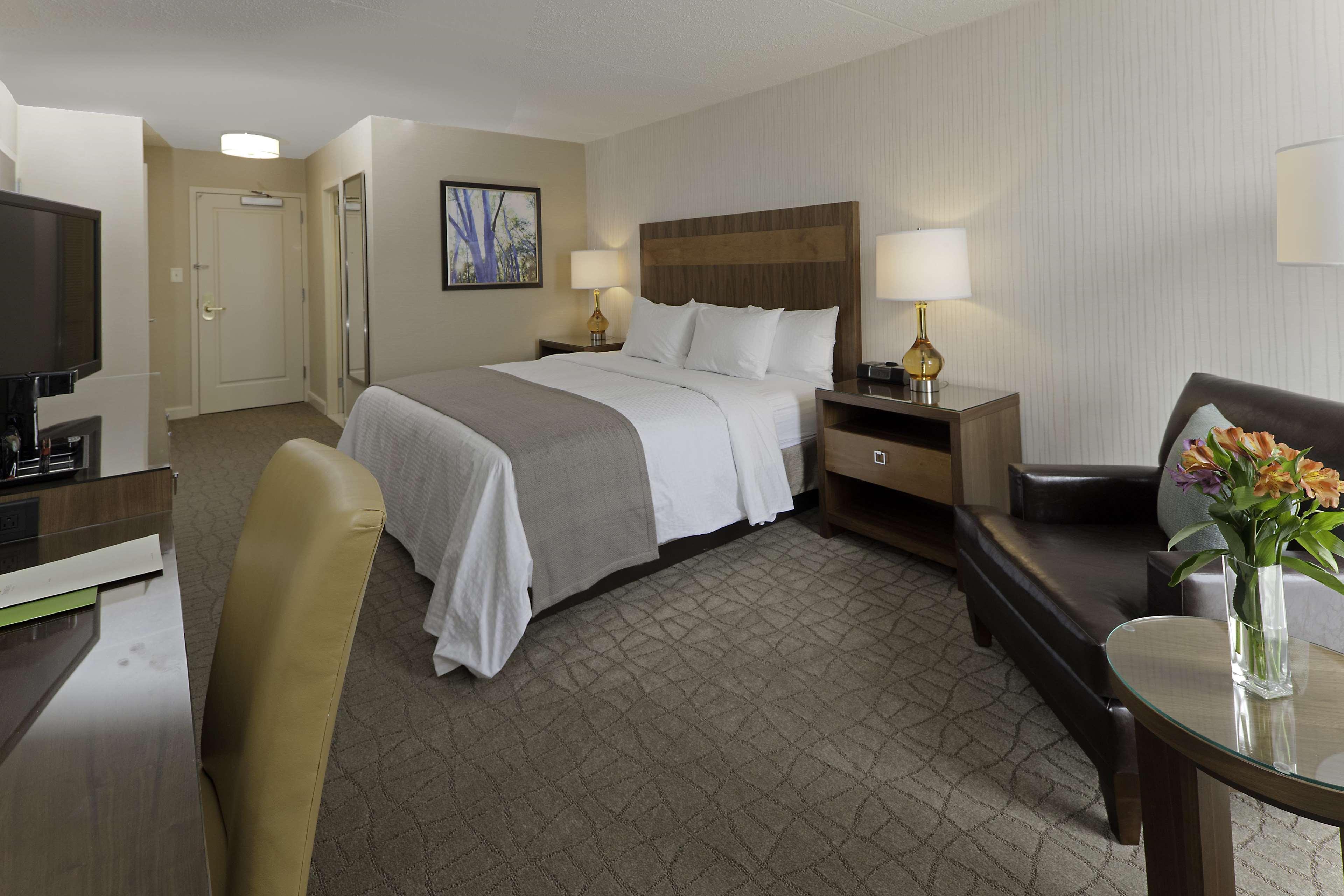 Doubletree By Hilton Pittsburgh-Green Tree Ruang foto